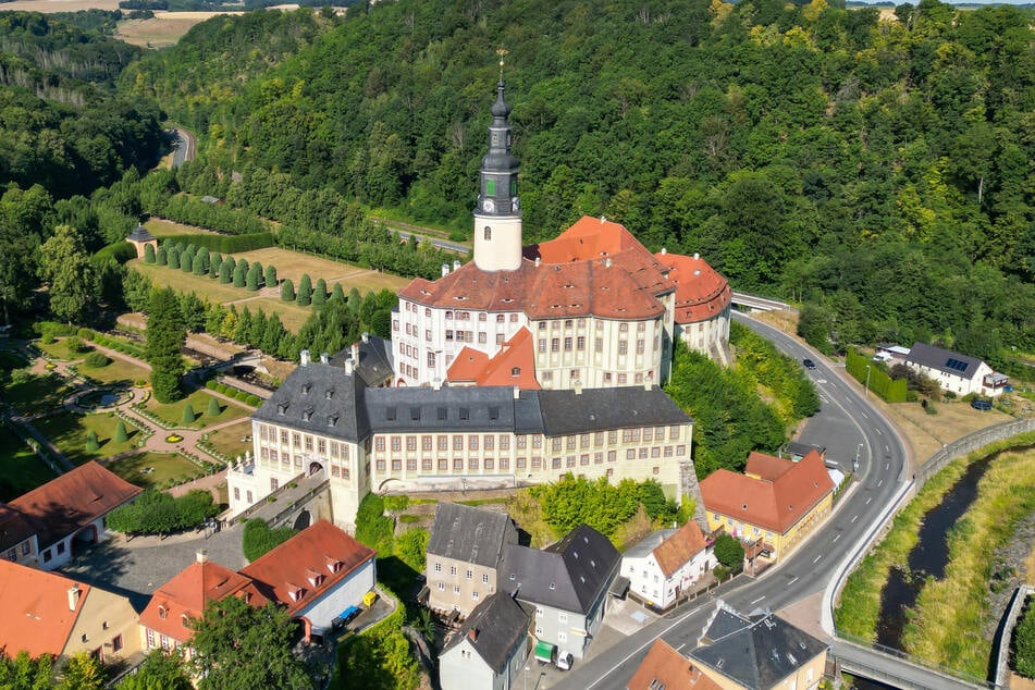 Schloss Weesenstein lädt am Wochenende zum Kindertag ein.