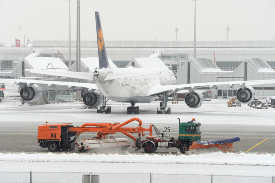 Die Lufthansa hat bereits mehrere Flüge annulliert.