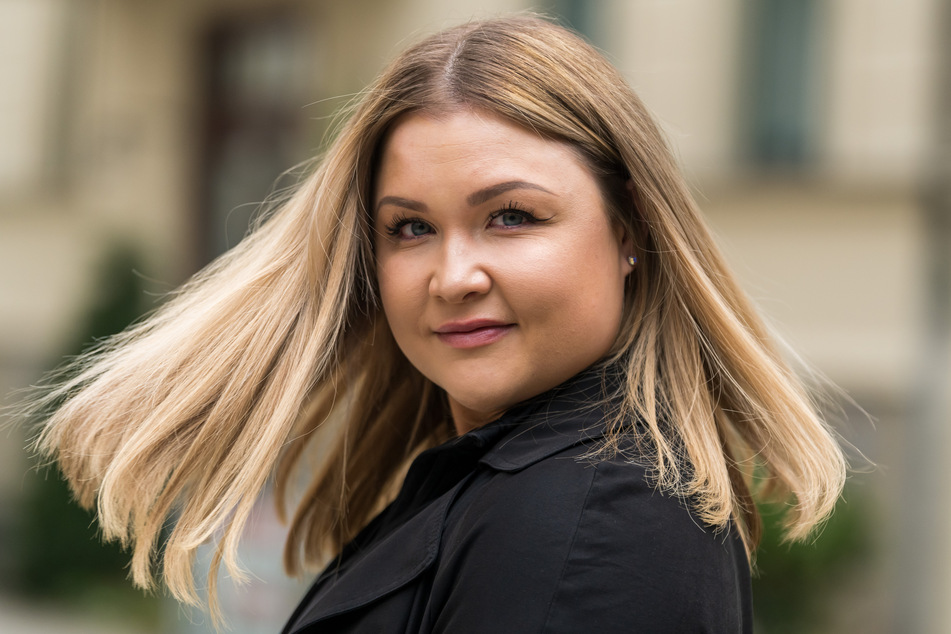 Sophia Thiel (27) beweist selbst bei ernsten Themen oftmals Humor.
