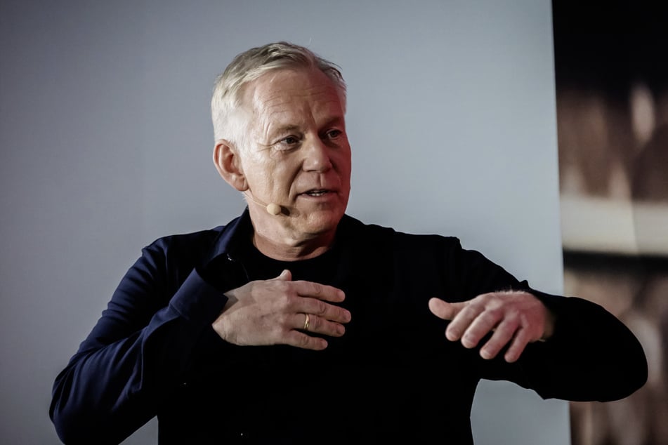 Moderator Johannes B. Kerner (61) ist am Freitagabend zu Gast in der "NDR Talk Show".