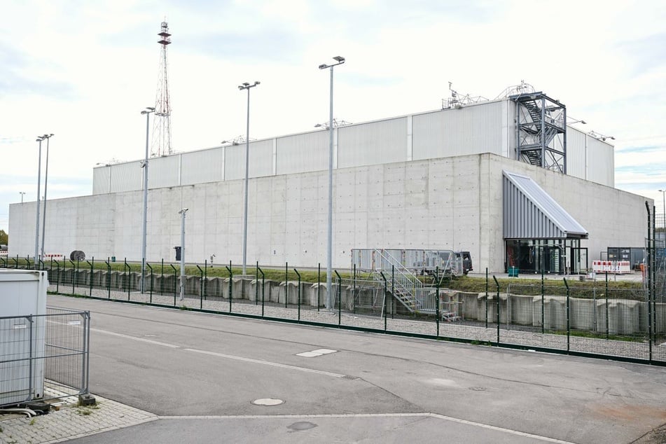 Im Energiepark Philippsburg wurde das Zwischenlager für radioaktive Abfälle eingerichtet.