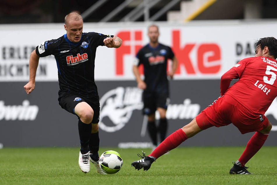 Sven Michel (li. 27) spielte gegen die SG Sonnenhof Großaspach eine klasse Partie.