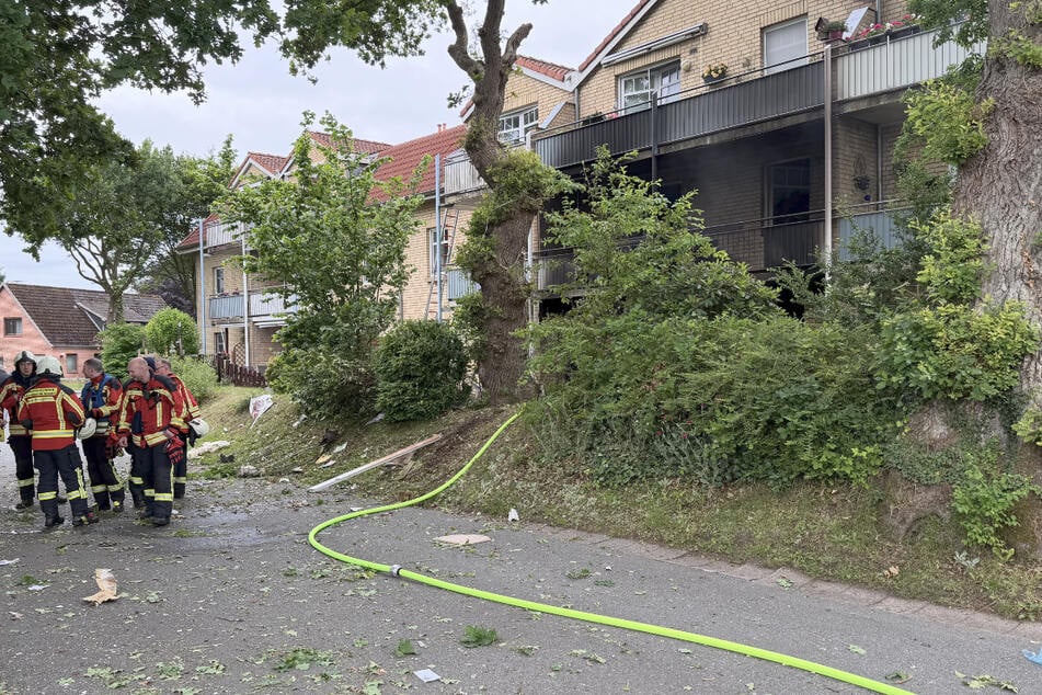 Etwa 20 der 29 gemeldeten Bewohner wurden von der Feuerwehr gerettet.