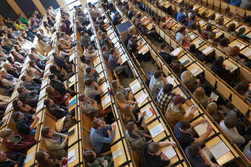 Im Jahr 2018 sorgten Hessens Studenten für einen wahren Rekordwert (Symbolbild).
