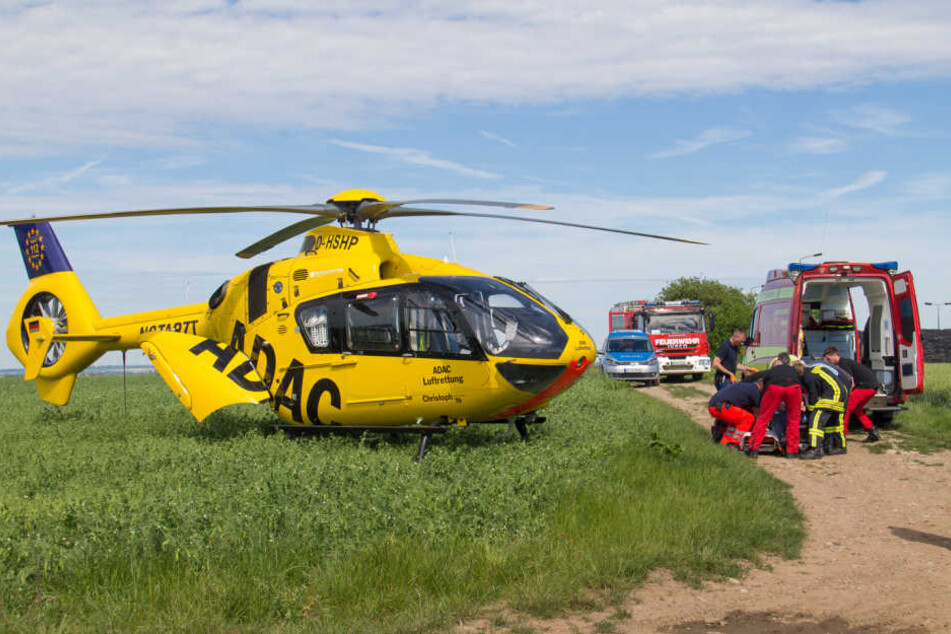 Der schwer verletzte Hundebesitzer musste mit dem Rettungshubschrauber ins Krankenhaus geflogen werden.