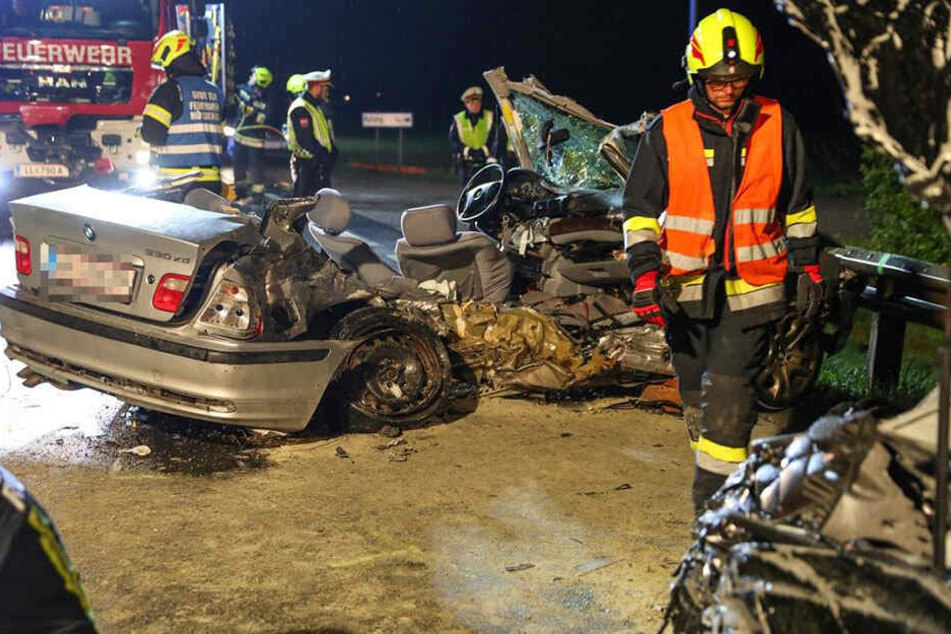 Tragisch! Drei Menschen kamen bei dem Horror-Unfall ums Leben.