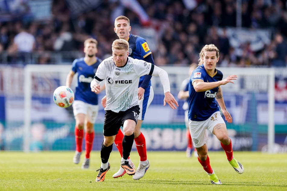 Lars Lokotsch (30, v.) stürmt in der kommenden Saison für den FC Ingolstadt.