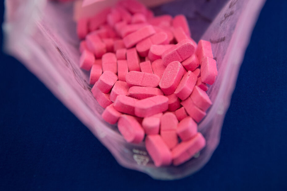 Der Konsum von synthetischen Drogen wie Ecstasy kann lebensbedrohliche Folgen haben. (Symbolbild)