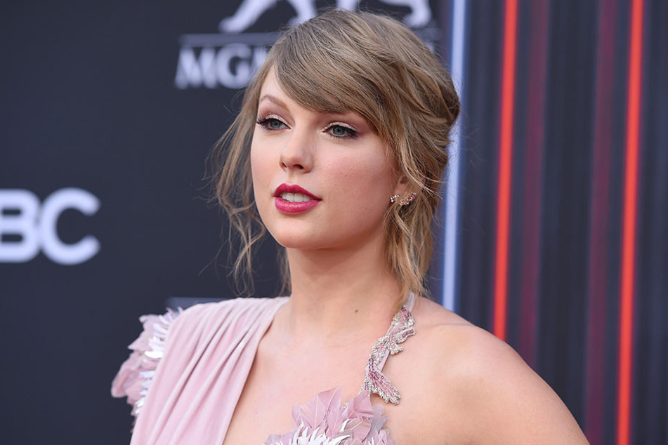 Taylor Swift (28) fordert alle ihre Follower auf, wählen zu gehen und die Stimme dem Kandidaten zu geben, der am ehesten mit den eigenen Werten übereinstimmt.