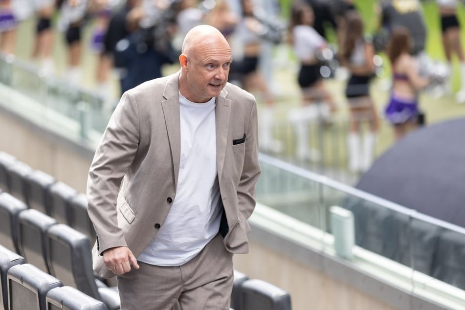 El triunfo de la selección DBB en el EM provocó profundas emociones en el comentarista de RTL, Frank Buschmann (60).
