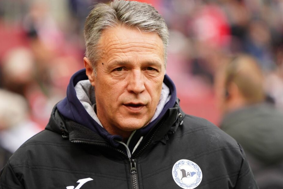 Trainer Uwe Neuhaus sieht die Stimmung seiner Jungs nicht in Gefahr.