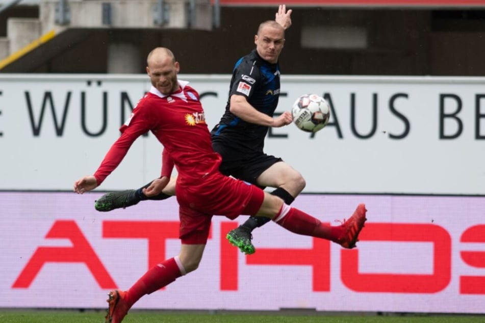 Sven Michel (r.) trumpfte gegen den MSV Duisburg stark auf.