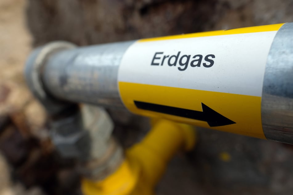 Die beschädigte Erdgasleitung muss umgehend repariert werden. (Symbolbild)