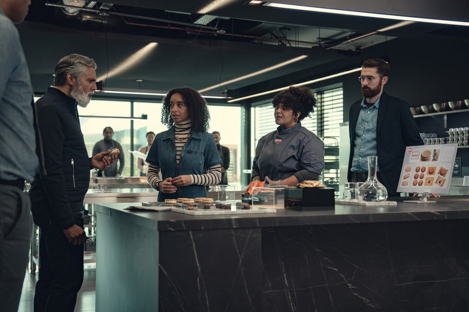 Technik, die begeistert? Eher Technik, die beunruhigt: "Black Mirror" zeigt die dunkle Seite unserer digitalen Welt.