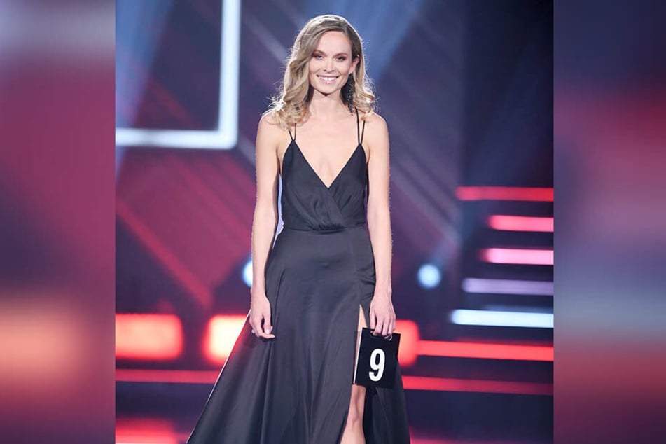 Bei der Misswahl trat Berneis unter anderem im Abendkleid vor die Jury.