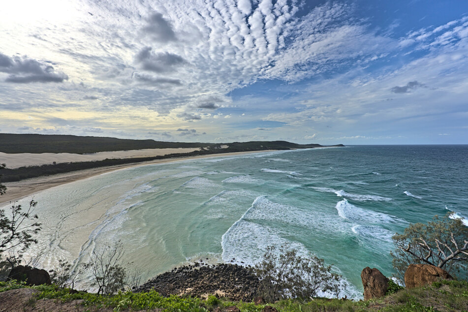 Fraser Island gehört zum australischen Bundesstaat Queensland und ist die größte Sandinsel der Welt.