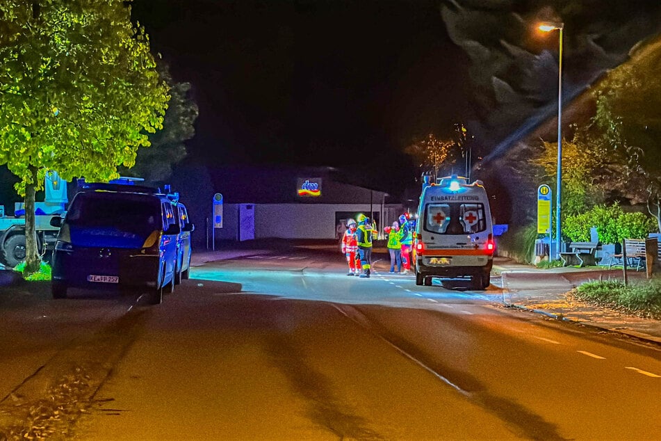 Rund 100 Einsatzkräfte waren rund sieben Stunden im Einsatz.