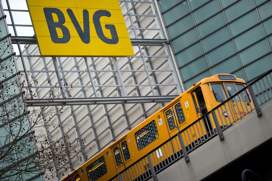 Die Berliner Verkehrsbetriebe (BVG) sind Hauptpartnerin des elften Kinderplakatwettbewerbs. (Symbolbild)