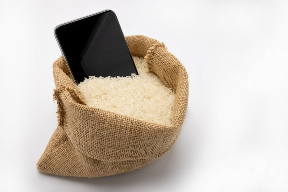 The tried-and-tested rice method for drying a wet phone.