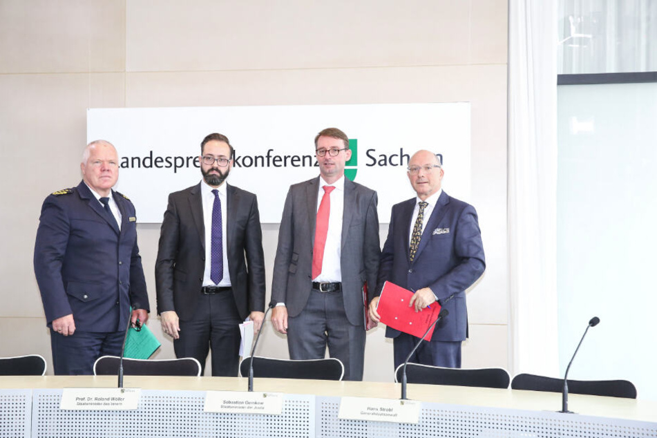 Das öffentliche, nicht abgesprochene Vorpreschen der CDU-Minister Roland Wöller (r.) und Sebastian Gemkow in Sachen "SoKo LinX" sorgt für Knatsch.