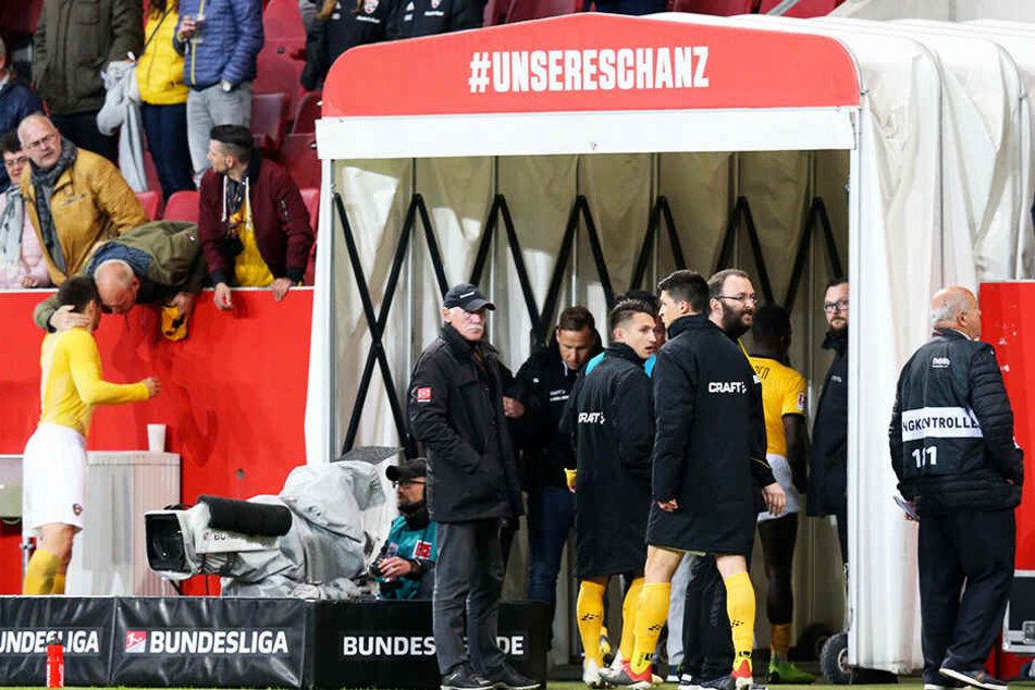 Die Spieler gingen nach der Partie direkt in die Kabine.