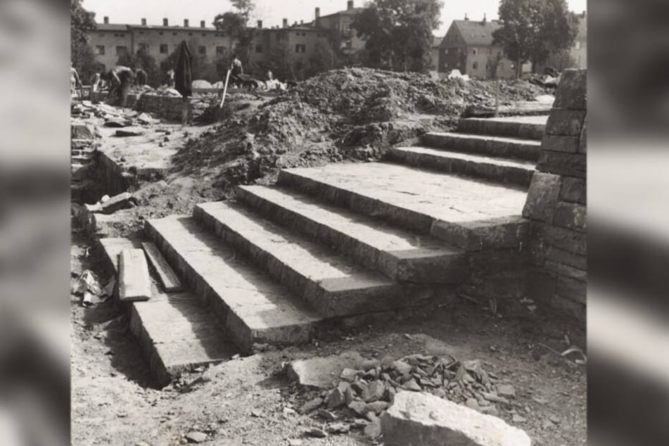 Die Entstehung des Gartens wie diese Treppenanlage wurde 1938 fotografisch dokumentiert.