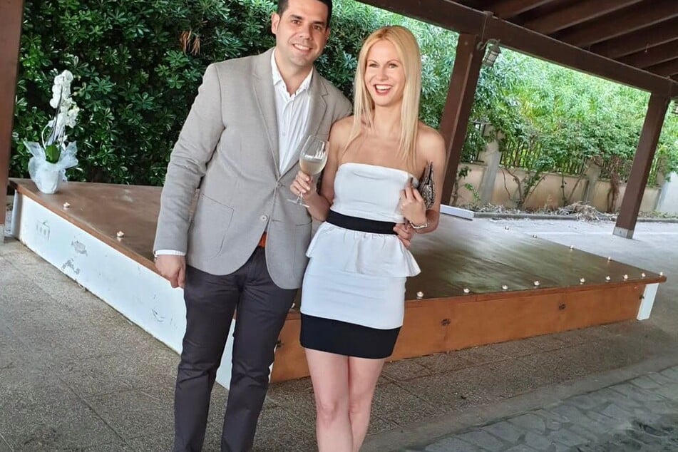 Nach einem Glas Wein fühlte sich ihr Ehemann plötzlich sehr unwohl.