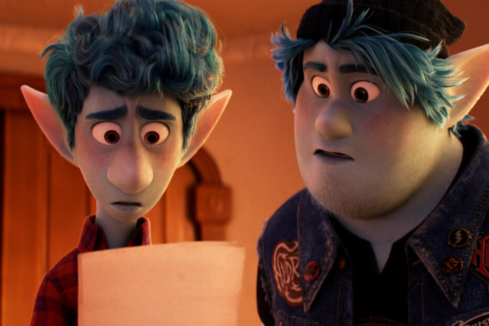Ian Lightfoot (l.) und sein Bruder Barley spielen in "Onward" die Hauptrollen.