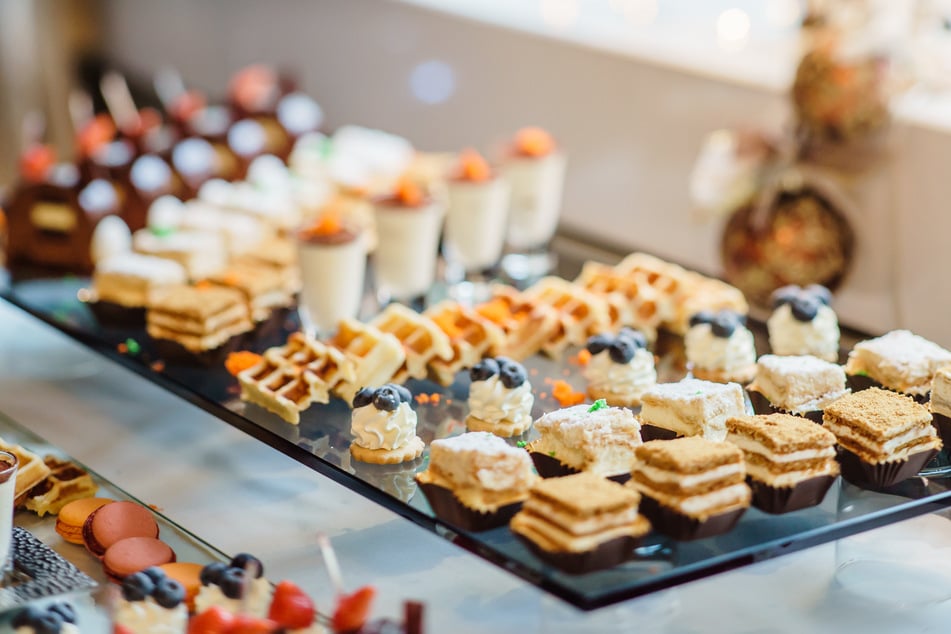 Die Chemikalie wurde in den Desserts auf dem Buffet des Hotels gefunden. (Symbolbild)