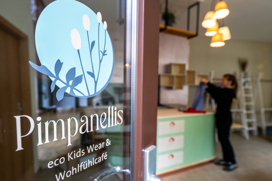 Das "Pimpanellis" an der Chemnitzer Weststraße bietet eine Mischung aus Café und Modegeschäft.