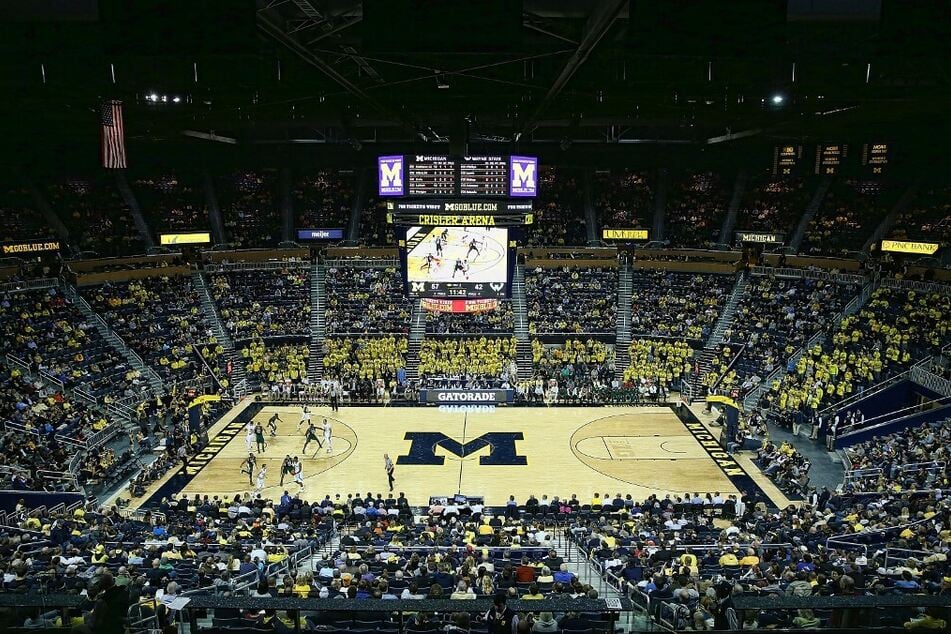 The Fab Five's brought longer shorts to their home court at the University of Michigan.