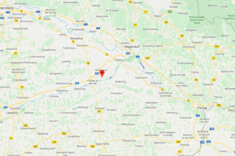 Der Brand ereignete sich in Kleegarten in Niederbayern.