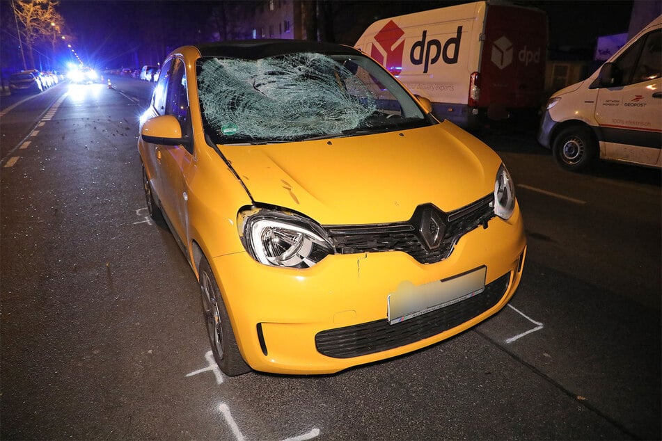 Der Mann wurde bei dem Zusammenstoß lebensbedrohlich verletzt und verstarb kurze Zeit später.