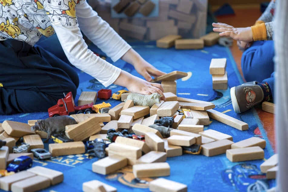 Kita-Platz als Luxusgut? Die Gebühren in BaWü können sich nicht alle Eltern leisten. (Symbolfoto)