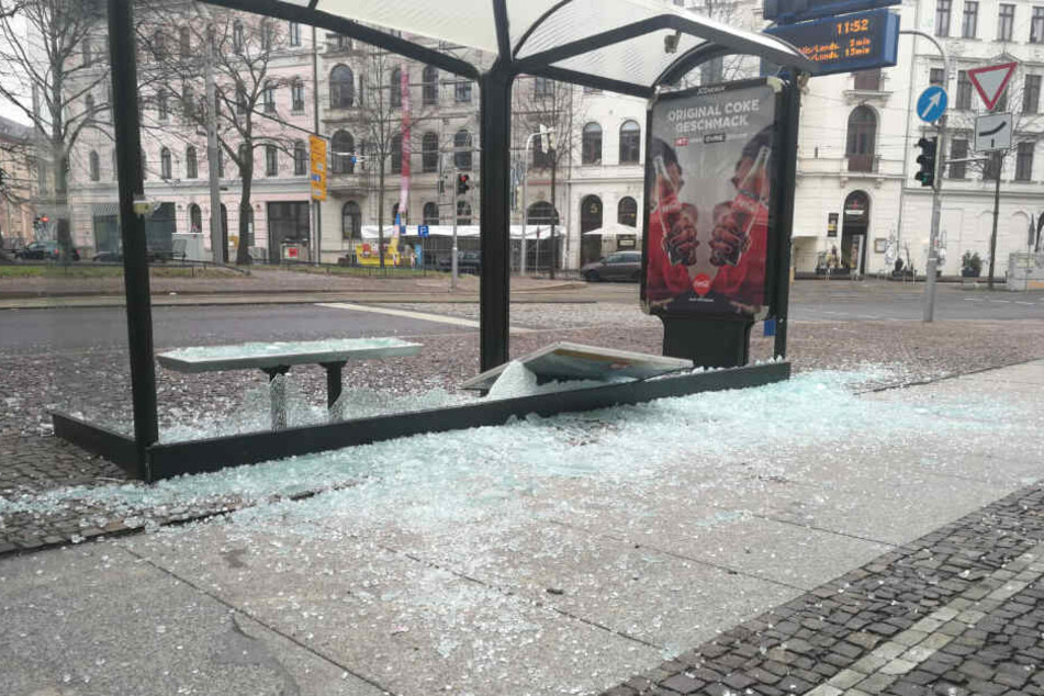 Die Randalierer hinterließen mehrere tausend Euro Schaden.