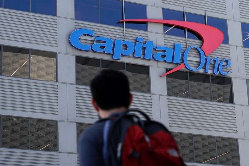 Ein Hacker hat Kreditkartendaten von gut 100 Millionen Kunden der US-Bank Capital One gestohlen.