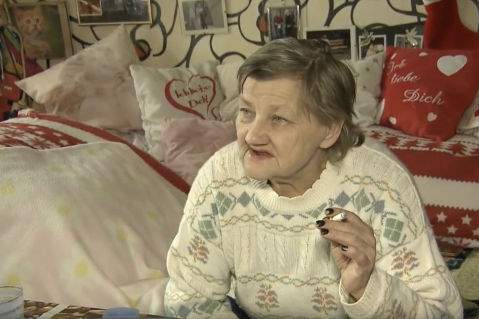 Familienoberhaupt Karin Ritter (64) sehnt den Abschluss der Umbauarbeiten in der Augustenstraße herbei.
