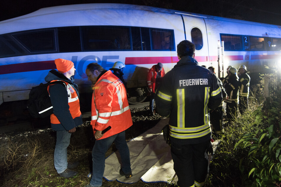 Chaos in Bebra: Tausende Bahnpassagiere müssen nachts stundenlang ausharren