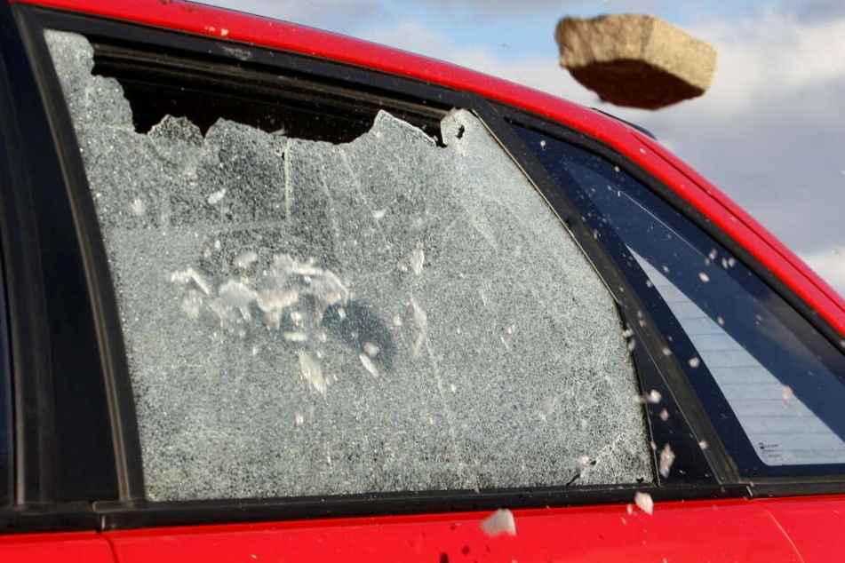 In Zwickau wurden am Samstag mehrere Autos aufgebrochen. (Symbolbild)