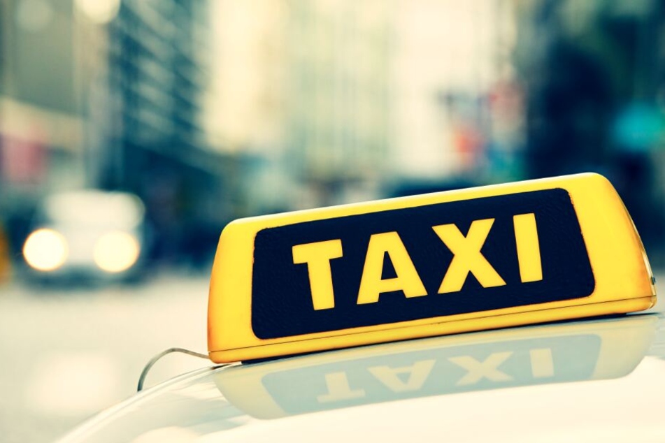 Ein Gutachter hatte empfohlen, die Taxifahrpreise anzuheben. (Symbolbild)