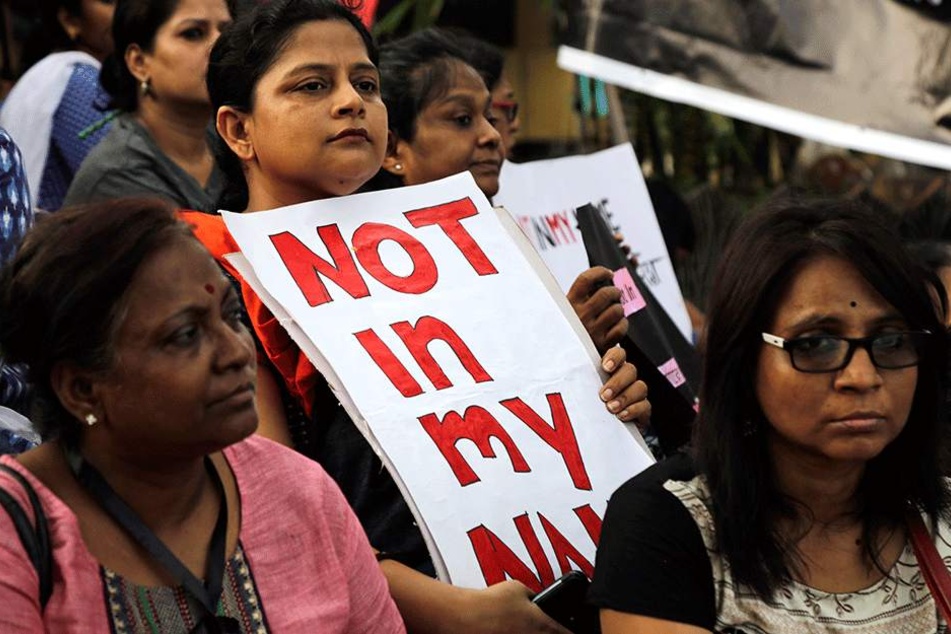 "Not in my Name" - Frauen protestieren am 28. Juni in Kolkata (Indien) gegen Lynch-Morde an Muslimen und anderen Minderheiten im Land.