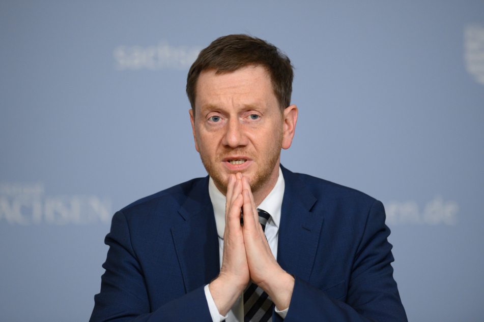 Michael Kretschmer warnt vor weiteren Corona-Lockerungen.