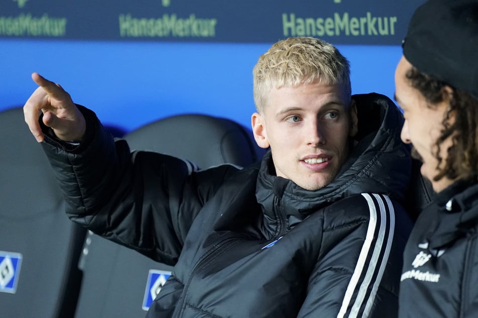 Nach wochenlanger Verletzungspause hat Albert Grönbaek (24, l.) am Wochenende endlich sein Debüt für den HSV gegeben.