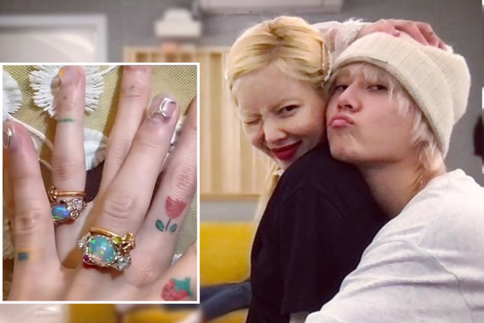 Moonstruck! K-pop stars HyunA and Dawn show off funky engagement pics
