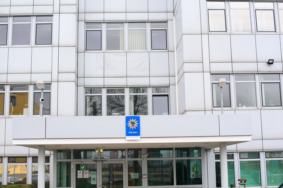 Das Landeskriminalamt Sachsen-Anhalt hat in beiden Fällen die Ermittlungen an sich genommen. (Archivfoto)