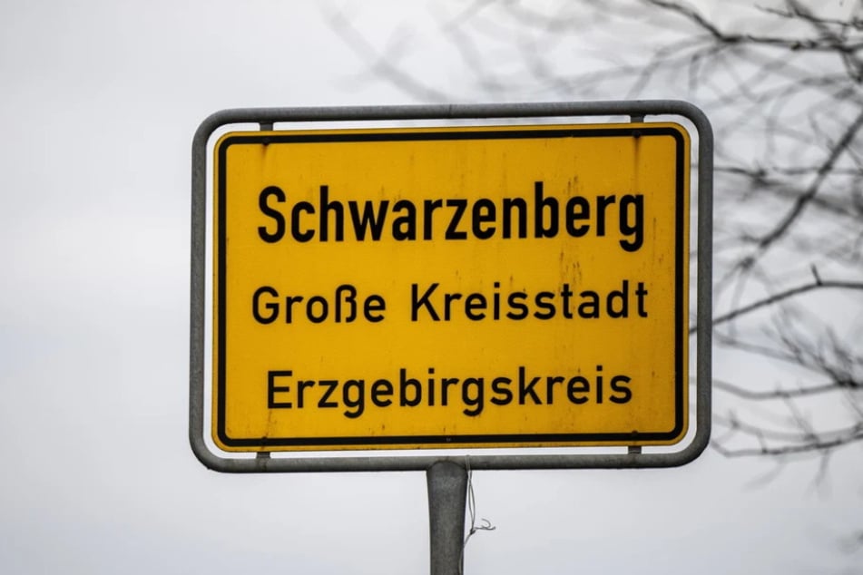 Der Citroën-Fahrer machte sich in Richtung Schwarzenberg aus dem Staub.