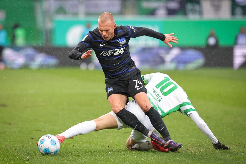 Beim letzten Aufeinandertreffen im Sportpark Ronhof gab es für Hertha BSC und Jon Dagur Thorsteinsson (26, l.) nichts zu holen.