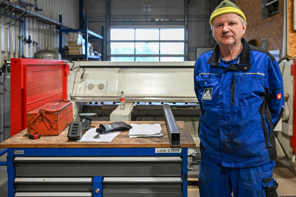 Lutz Claus (62) ist einer der dienstältesten der insgesamt 40 Beschäftigten bei Lucas.