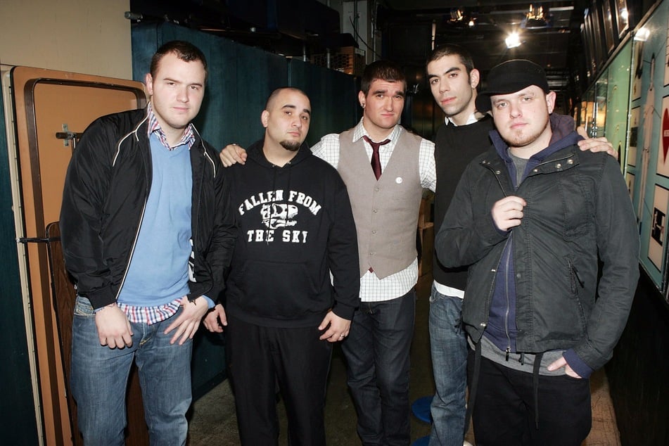 Chad Gilbert (v.l.), Ian Grushka (49), Jordan Pundik (46), Cyrus Bolooki (46) und Steve Klein (46) von der US-amerikanischen Band "New Found Glory". (Archivfoto)