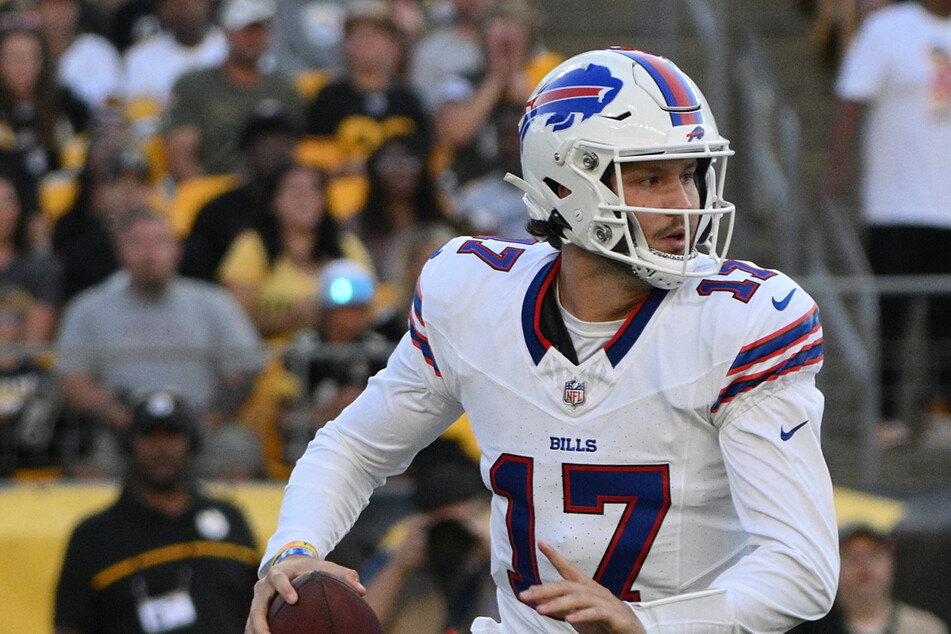 The playoff match-up between the Buffalo Bills and Pittsburgh Steelers has been postponed from Sunday afternoon to Monday due to extreme winter weather in Western New York.